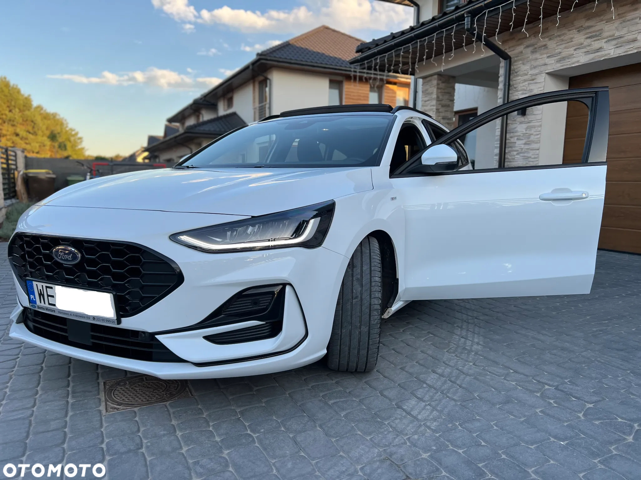 Ford Focus ver-1-5-ecoblue-st--line-x - 2