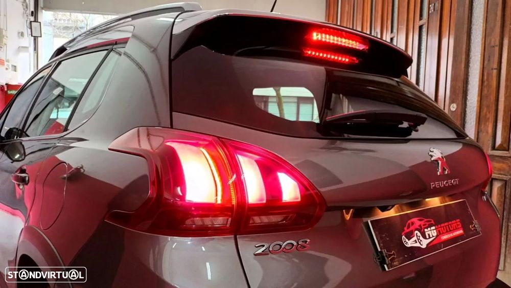 Peugeot 2008 1.2 PureTech Allure - 7