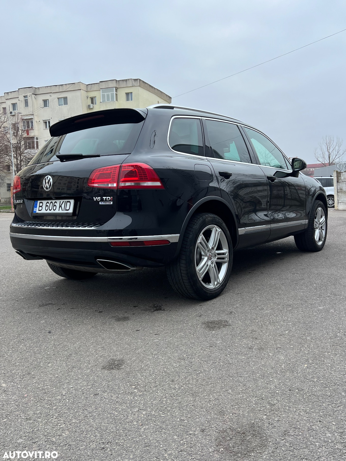 Volkswagen Touareg 3.0 V6 TDI SCR Blue Motion DPF Automatik Executive Edition - 14
