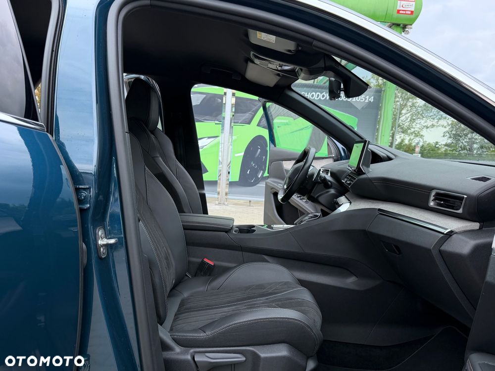 Peugeot 3008 1.6 PureTech HYbrid Allure S&S EAT8 - 39
