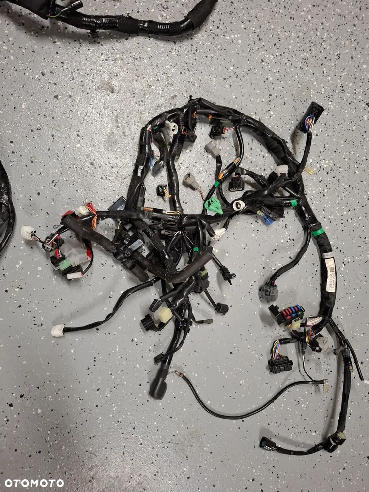 Suzuki GSXS 750 950 1000 wiązka instalacja - 4