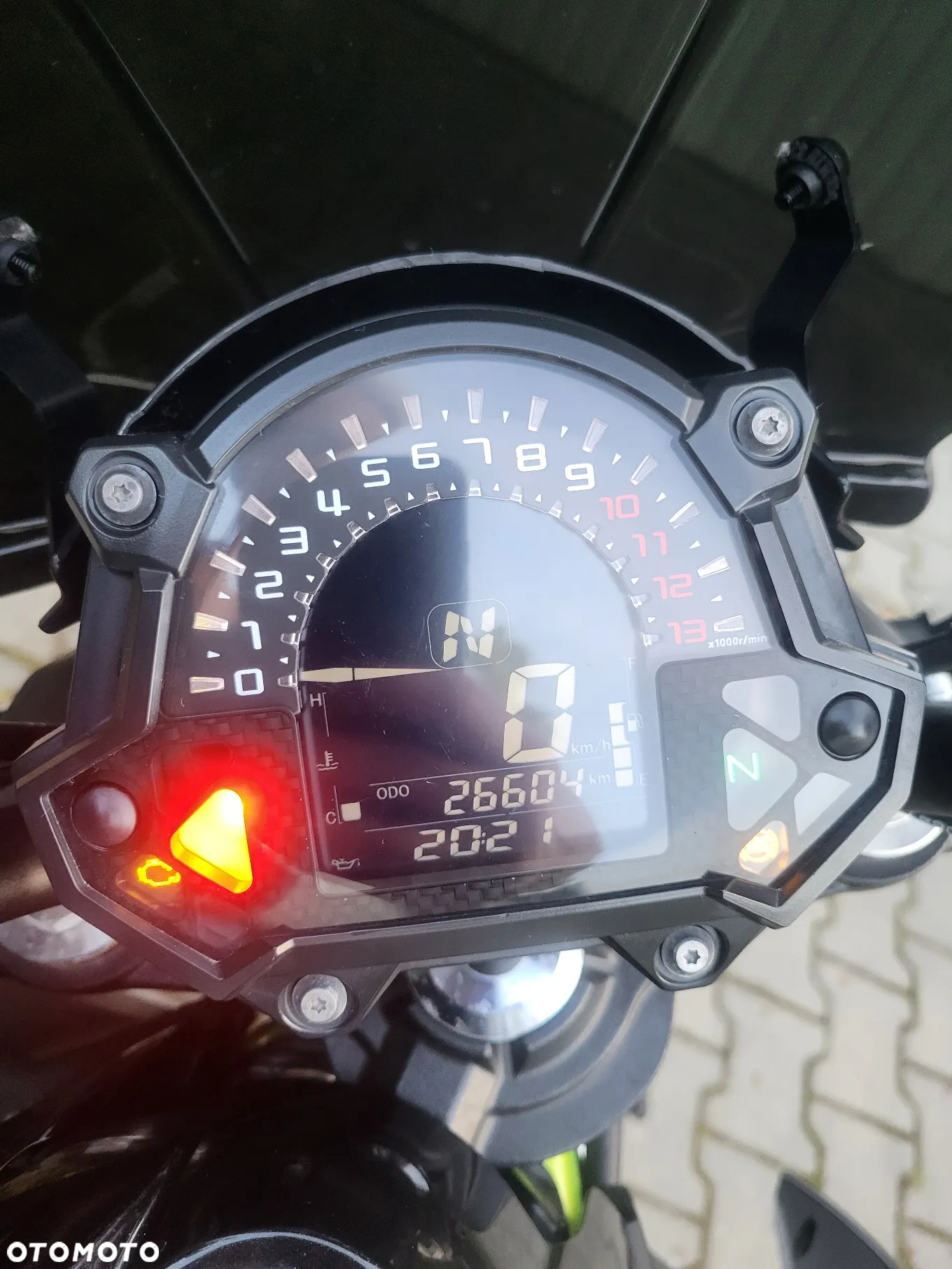 Kawasaki Z 650 - 10