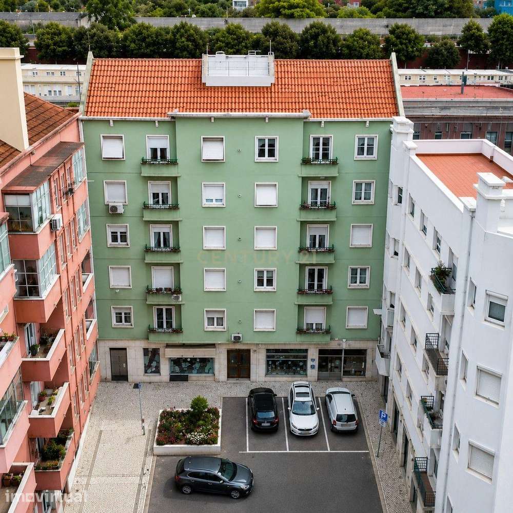 T4 no coração de Lisboa | 110m² | 3º Andar com Elevador - Grande imagem: 2/40