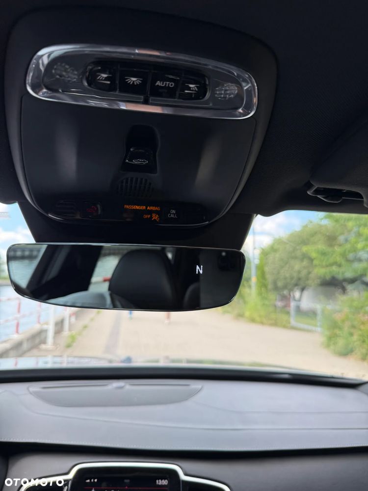 Volvo XC 90 - 16
