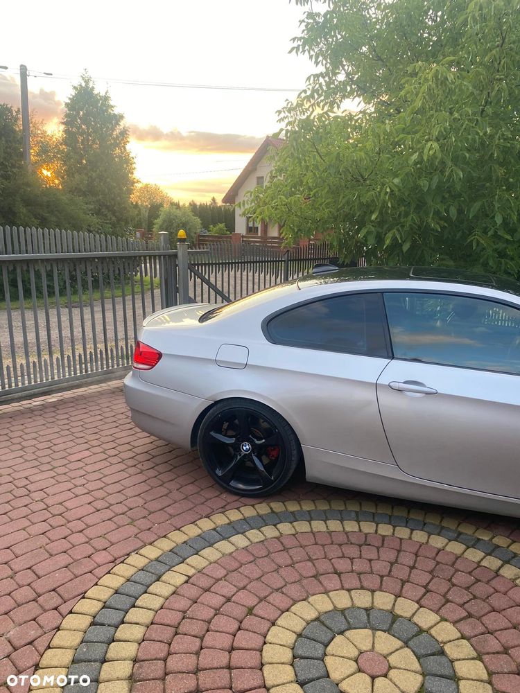 BMW Seria 3 335i - 5
