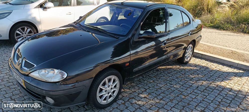 Renault Mégane C. 1.4 16V Dynamique - 1