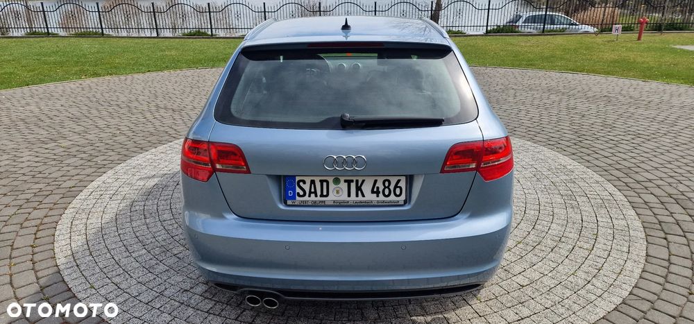 Audi A3 Sportback 2.0 TDI Ambiente - 9
