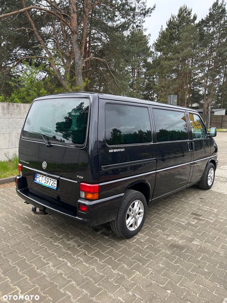 Volkswagen Multivan - 7