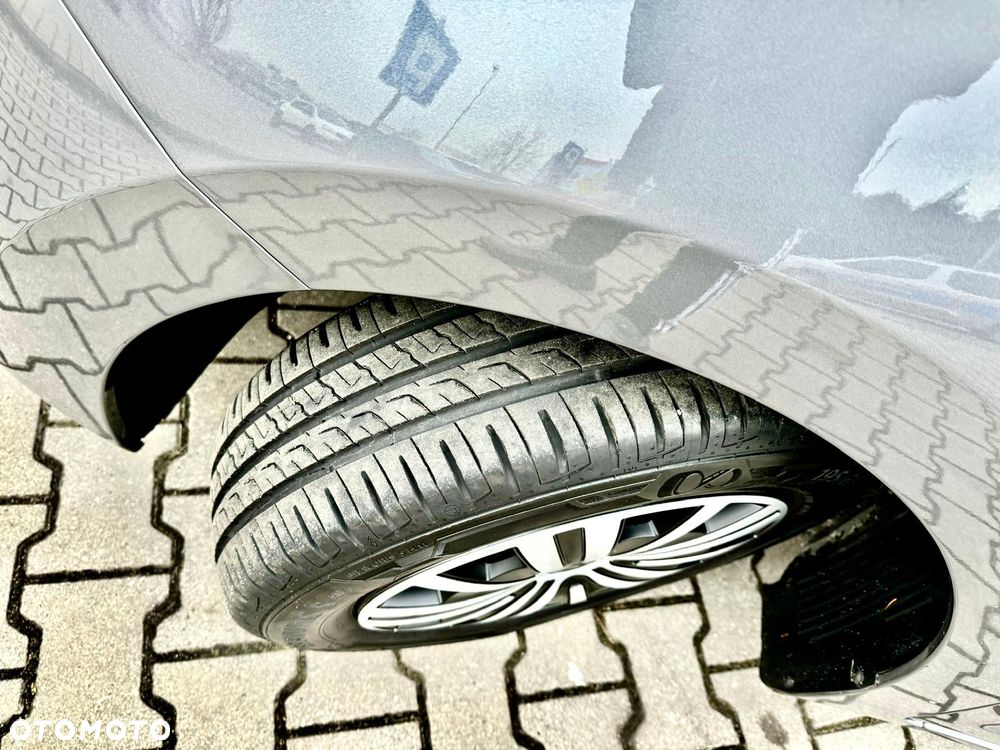 Hyundai i30 1.4 Premium - 32