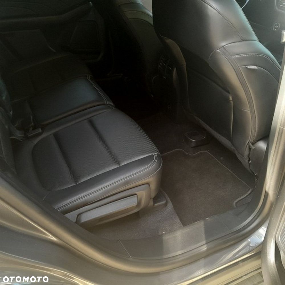 Ford Escape - 10