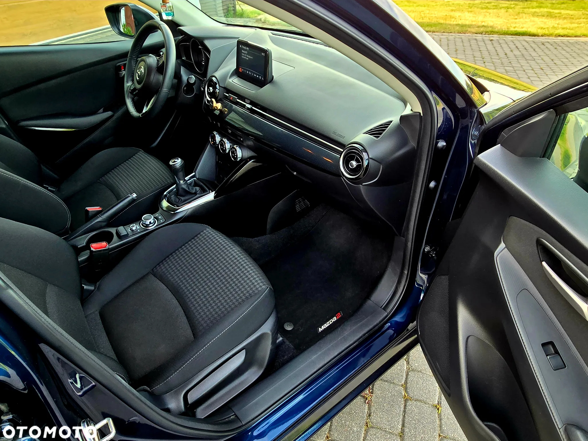 Mazda 2 SKYACTIV-G 90 KIZOKU - 10