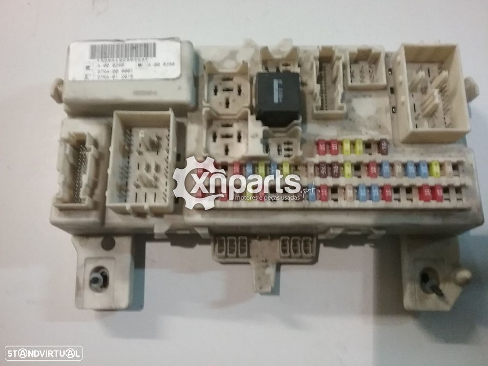 Caixa de fusíveis Usado FORD FOCUS II 1.6 TDCi REF. 4M5T-14A073-BF - 3