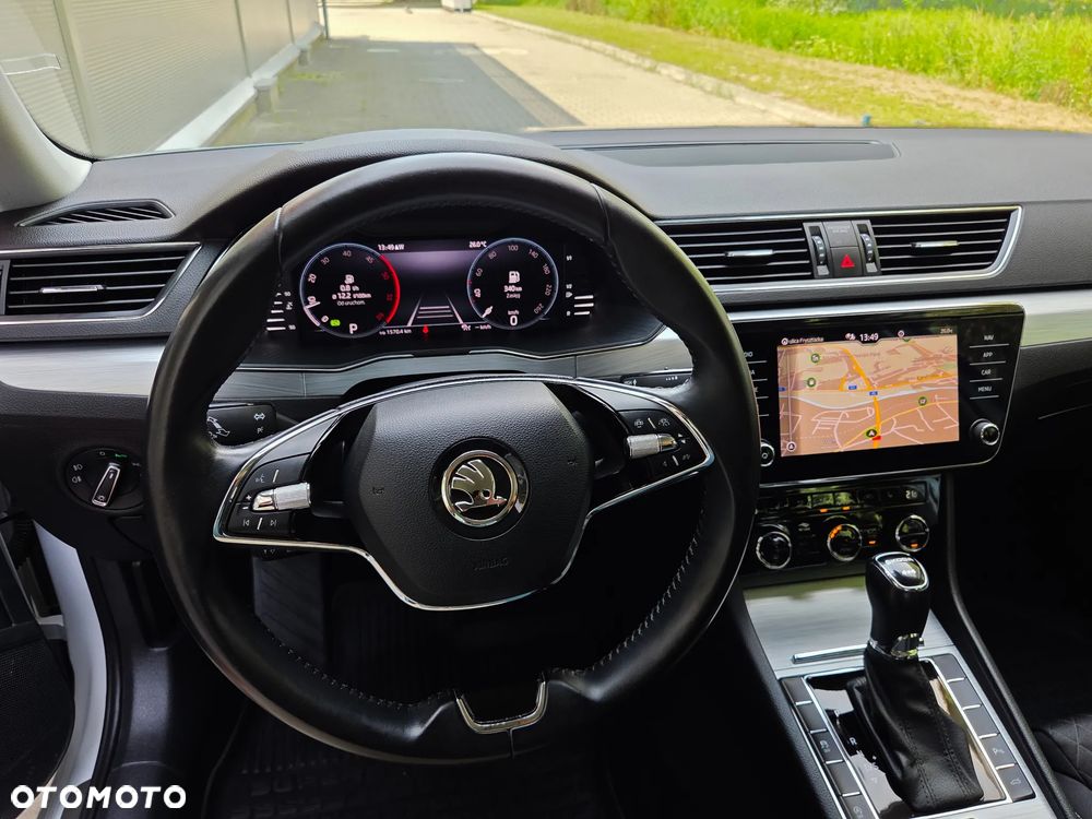Skoda Superb 2.0 TDI SCR 4x4 Style DSG - 31