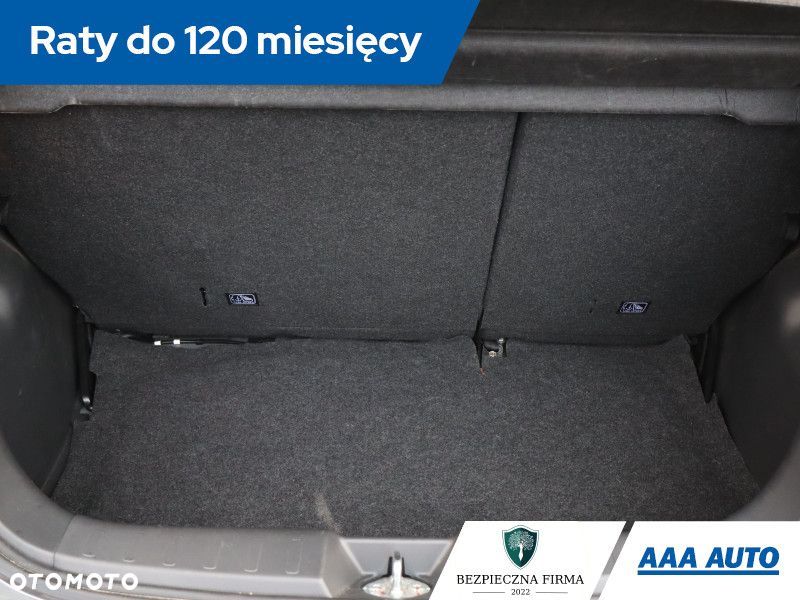 Mitsubishi Space Star - 15