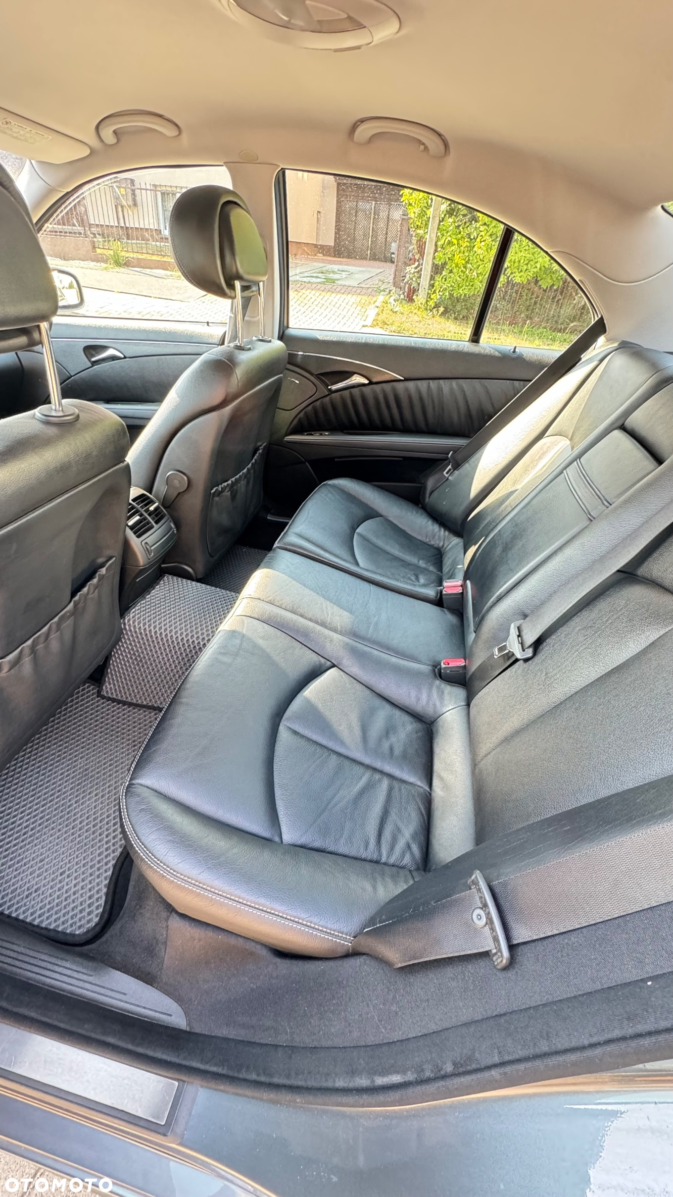 Mercedes-Benz Klasa E 220 T CDI Automatik Elegance - 16