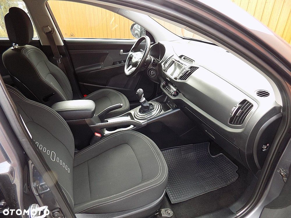 Kia Sportage 1.7 CRDI 2WD Vision - 8