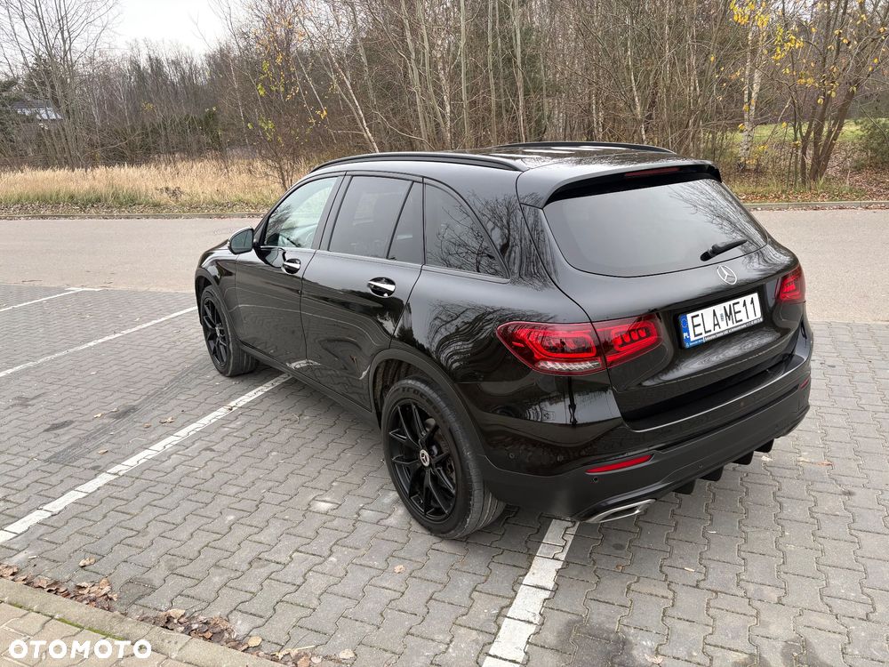 Mercedes-Benz GLC - 14