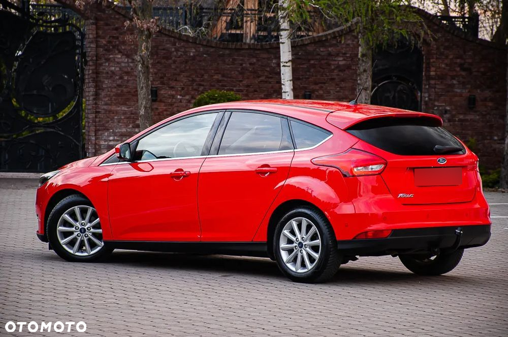 Ford Focus 1.5 EcoBlue Start-Stopp-System TITANIUM - 18