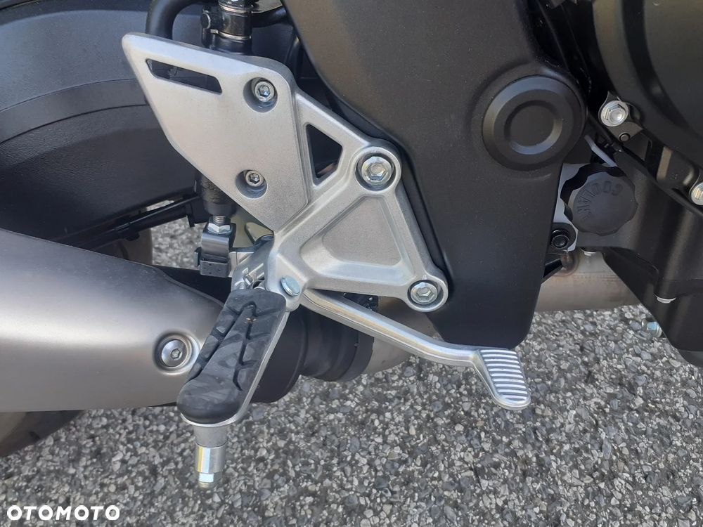 Honda CB - 17