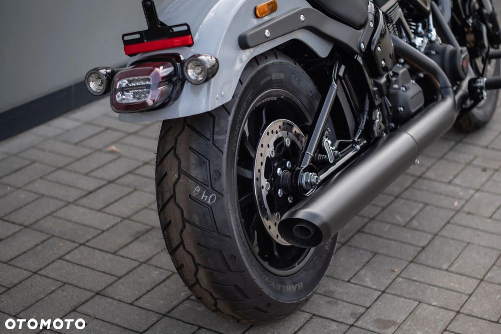 Harley-Davidson Softail Low Rider - 19