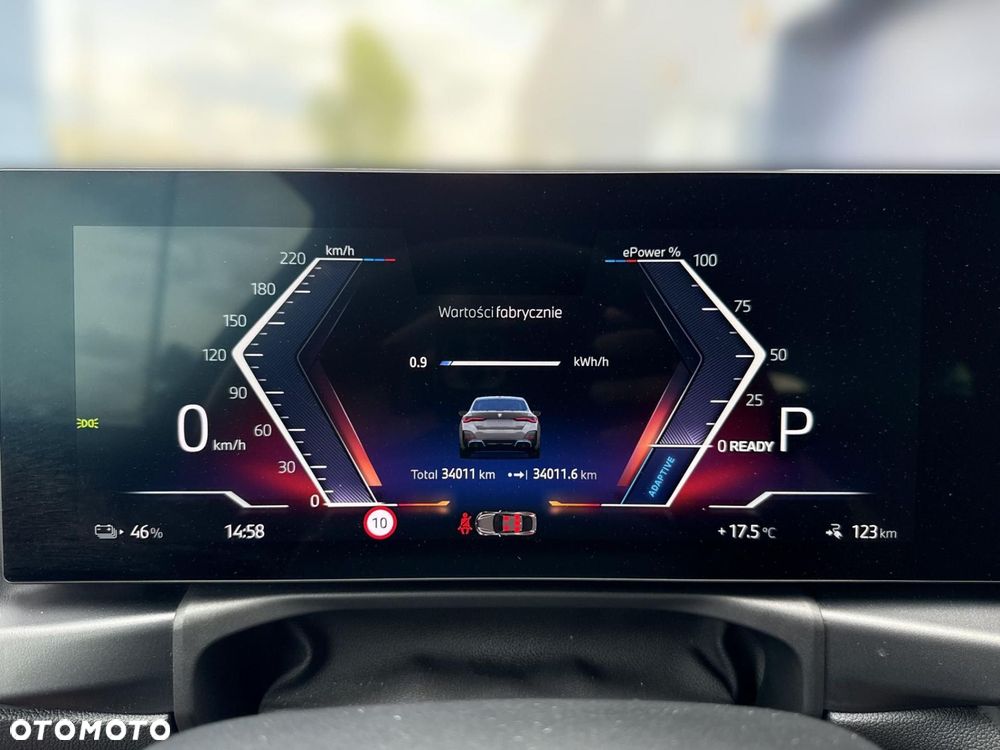 BMW i4 - 15