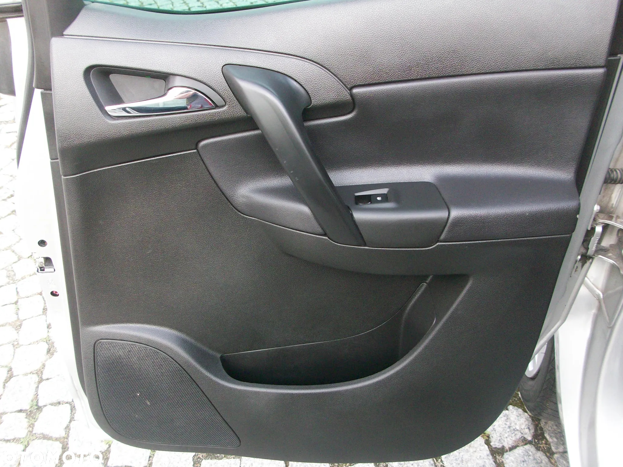 Opel Meriva 1.4 T Cosmo - 14