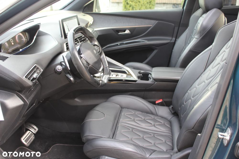 Peugeot 5008 BlueHDi 130 EAT8 GT - 15