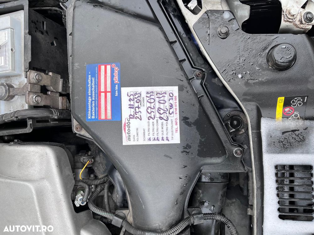 Volvo V50 D5 DPF - 17