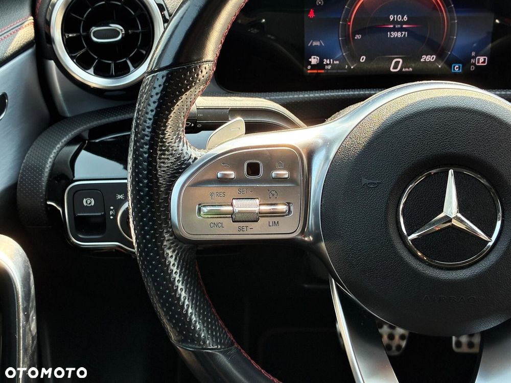 Mercedes-Benz CLA - 11