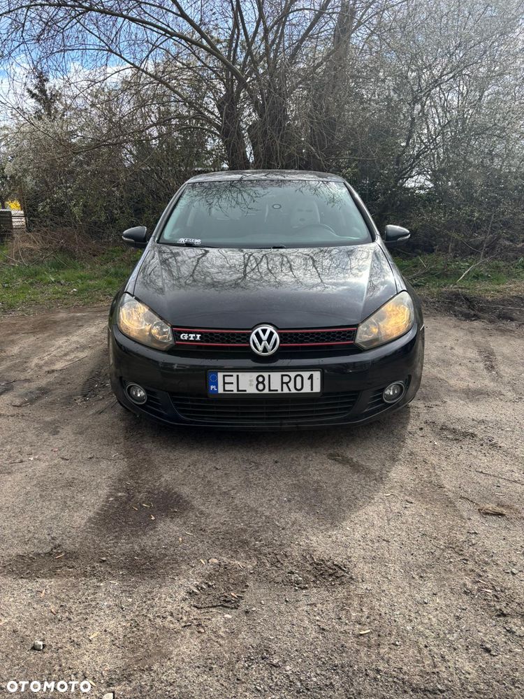 Volkswagen Golf 1.6 Trendline - 1