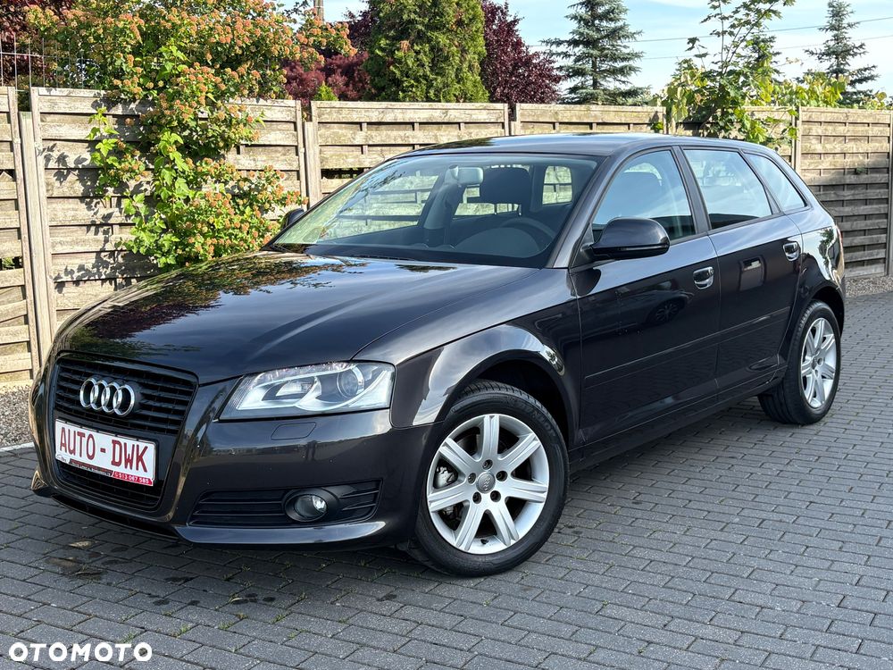 Audi A3 Sportback 1.4 TFSI Ambiente - 3