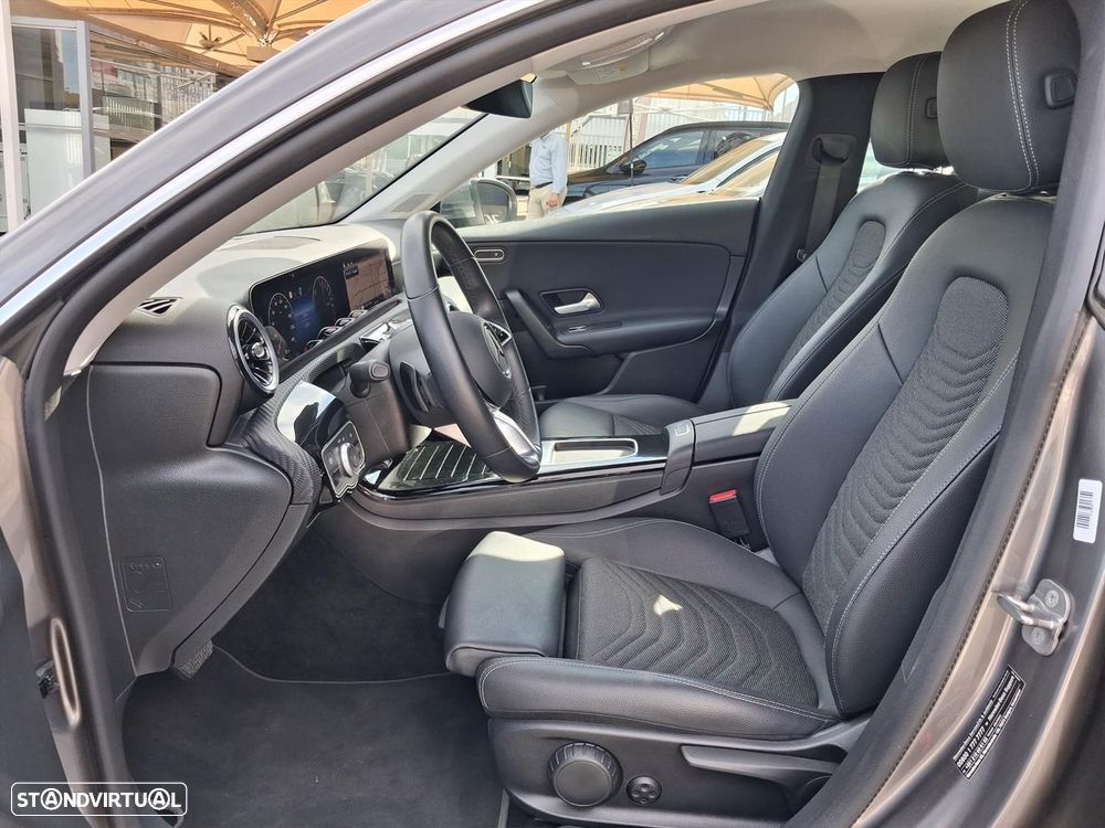 Mercedes-Benz CLA 250 e Shooting Brake Style Plus - 10