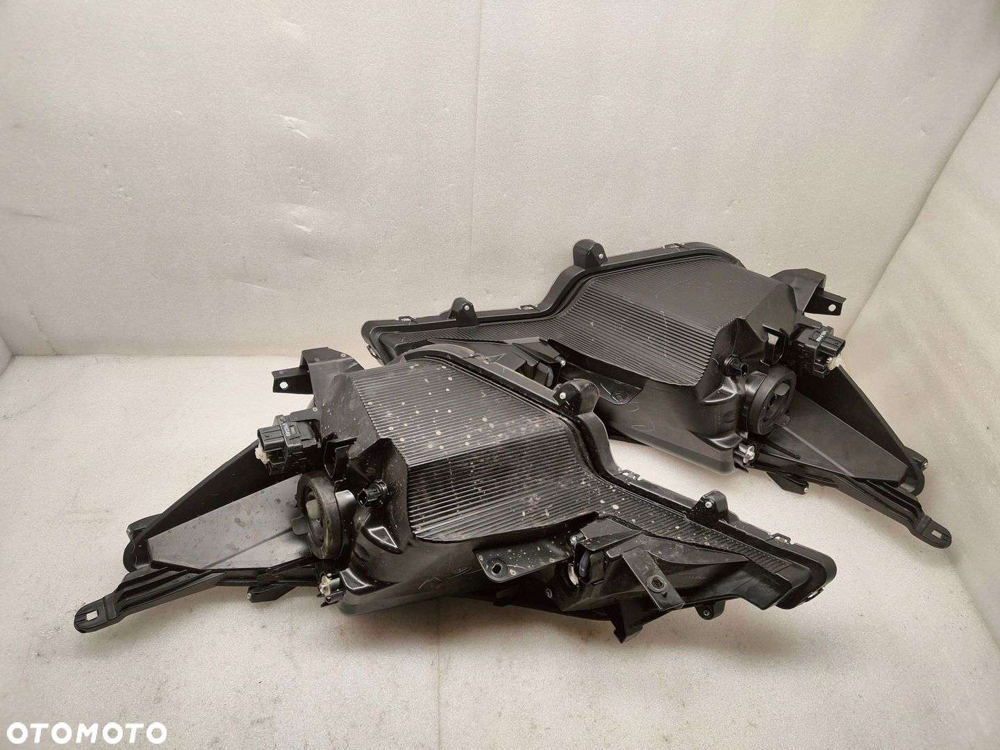 Mitsubishi Space Star II LIFT ZW Komplet Lampy przednich STANLEY W5335 - 16