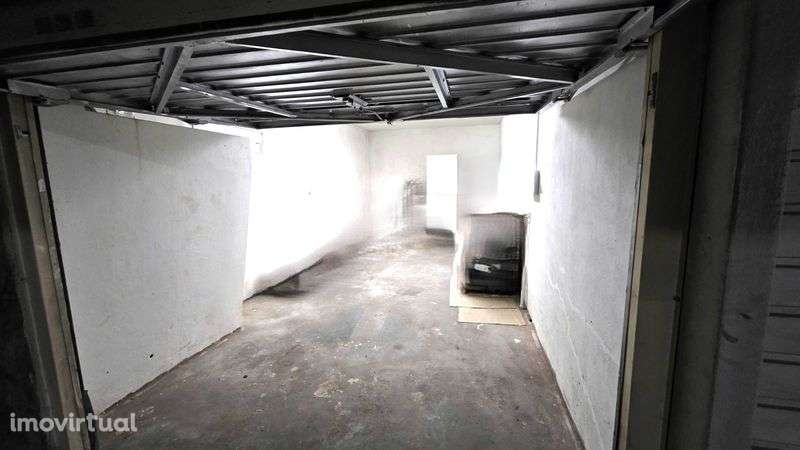 Garagem (BOX) para venda em Gaia - Devesas - Grande imagem: 2/6