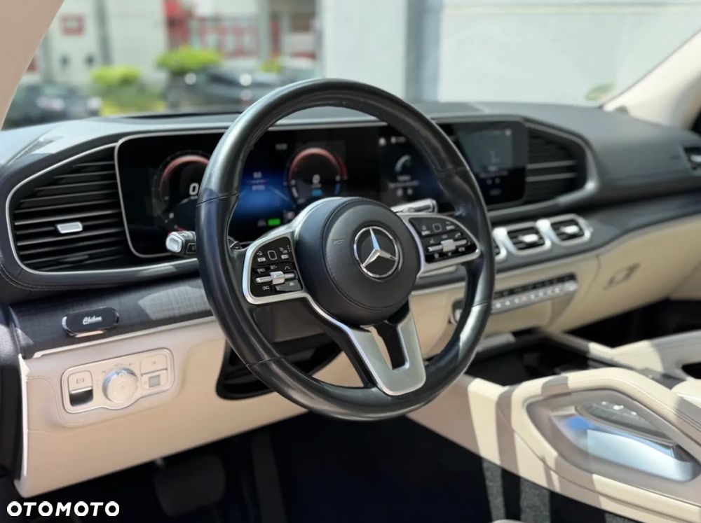 Mercedes-Benz GLE 350 e 4Matic 9G-TRONIC AMG Line - 9