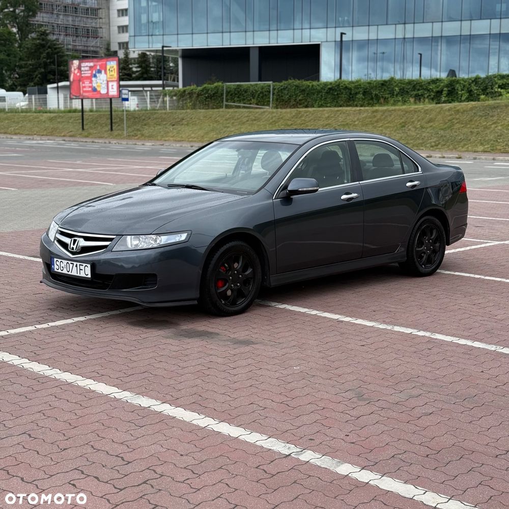 Honda Accord 2.0 Executive - 1