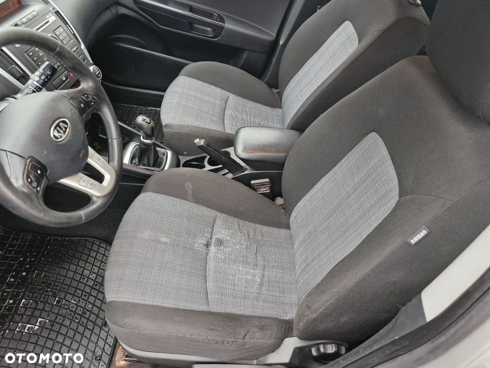 Kia Ceed - 17