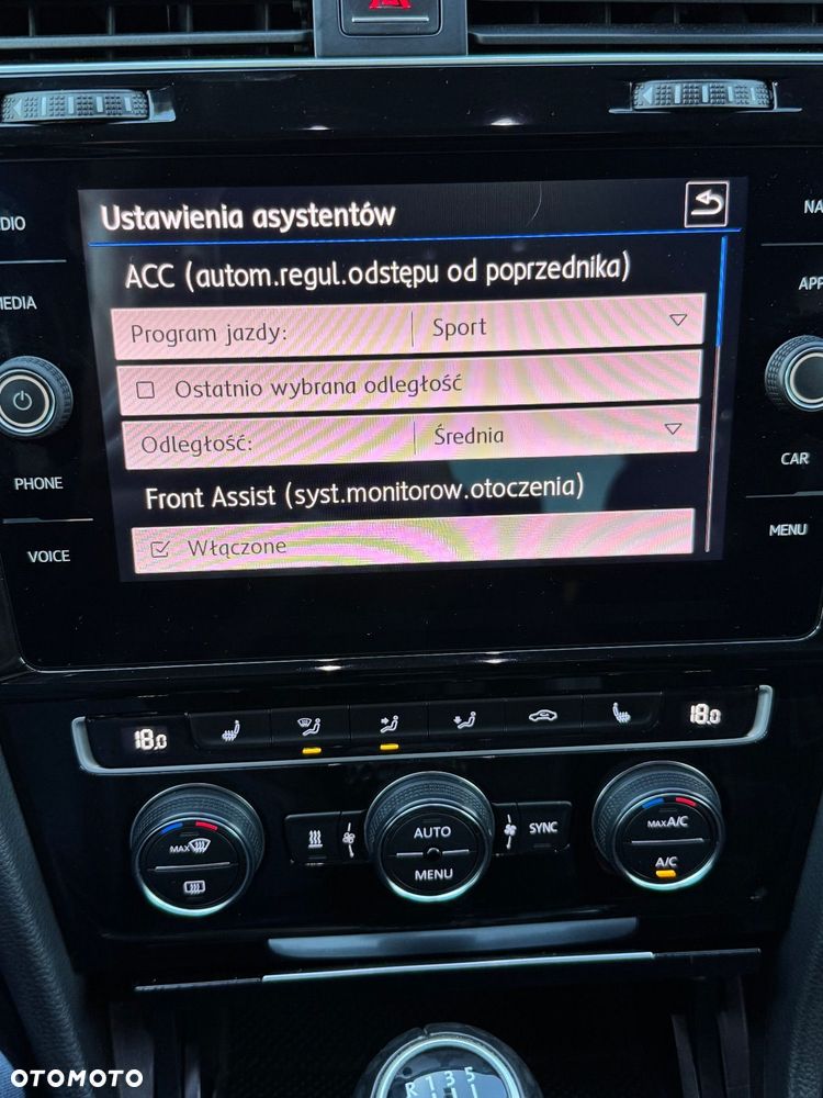 Volkswagen Golf VII 2.0 TDI BMT GTD - 27