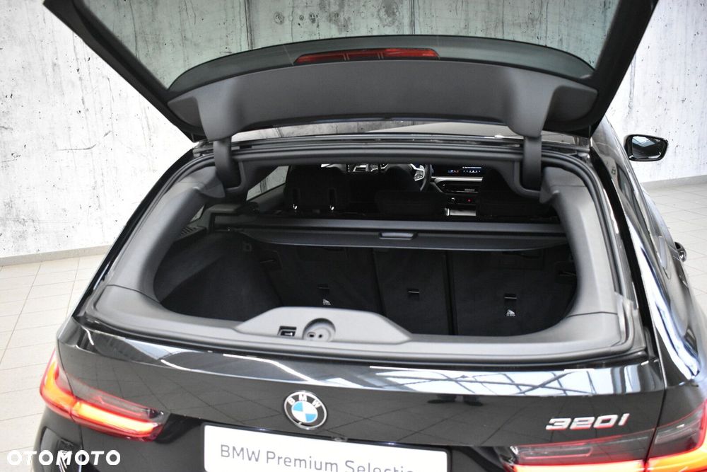 BMW Seria 3 320i M Sport sport - 29