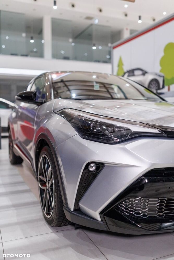 Toyota C-HR - 15