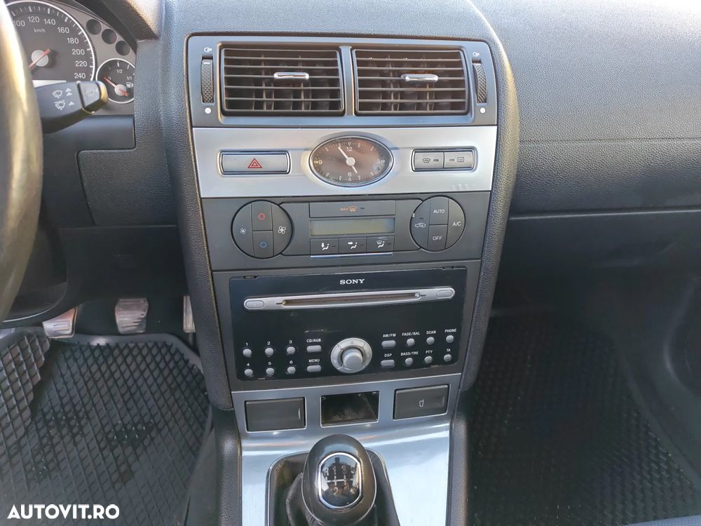 Ford Mondeo 2.0 TDCi Titanium - 7