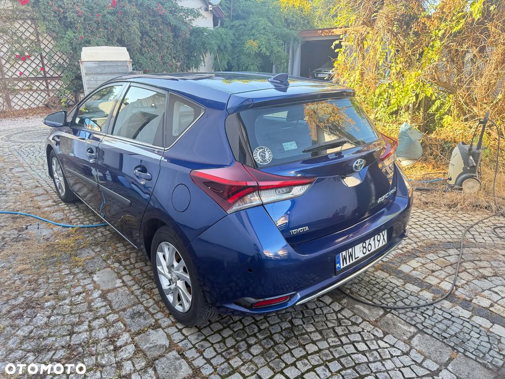 Toyota Auris 1.8 HSD Prestige NAVI - 5