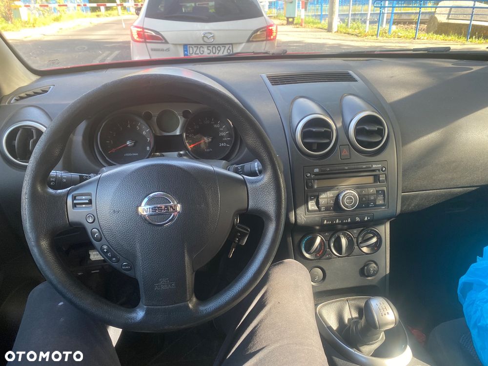 Nissan Qashqai 1.6 visia - 15