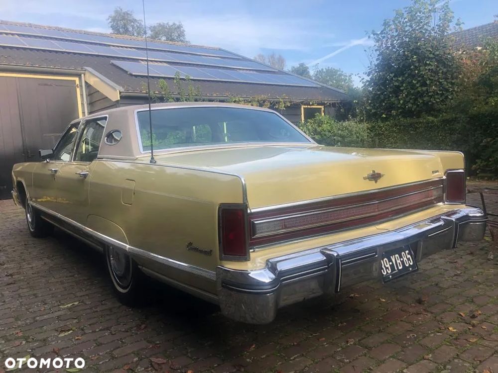 Lincoln Continental - 33