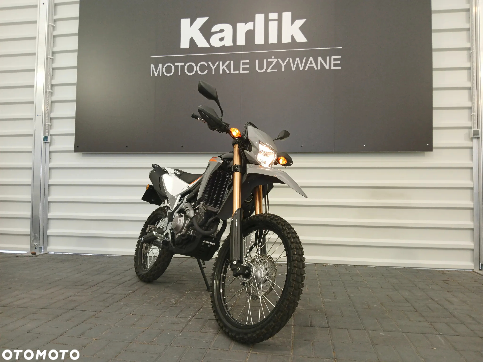 Honda CRF - 8