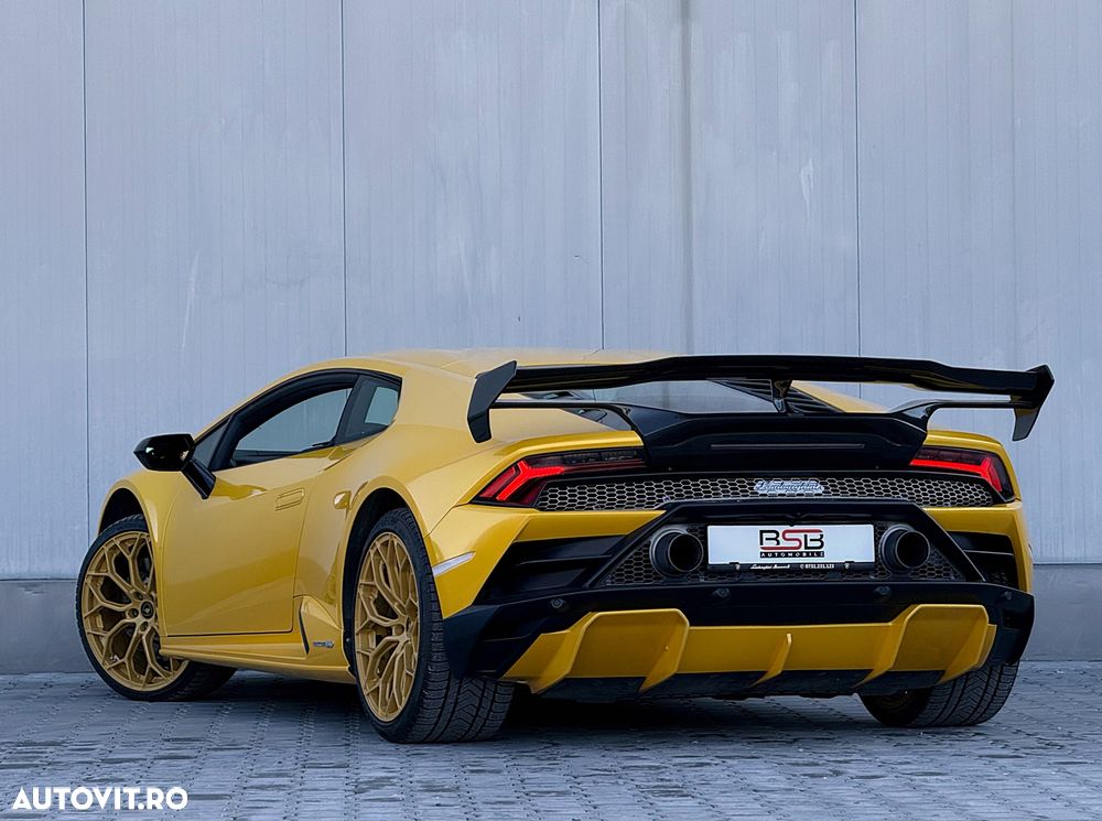 Lamborghini Huracan - 4