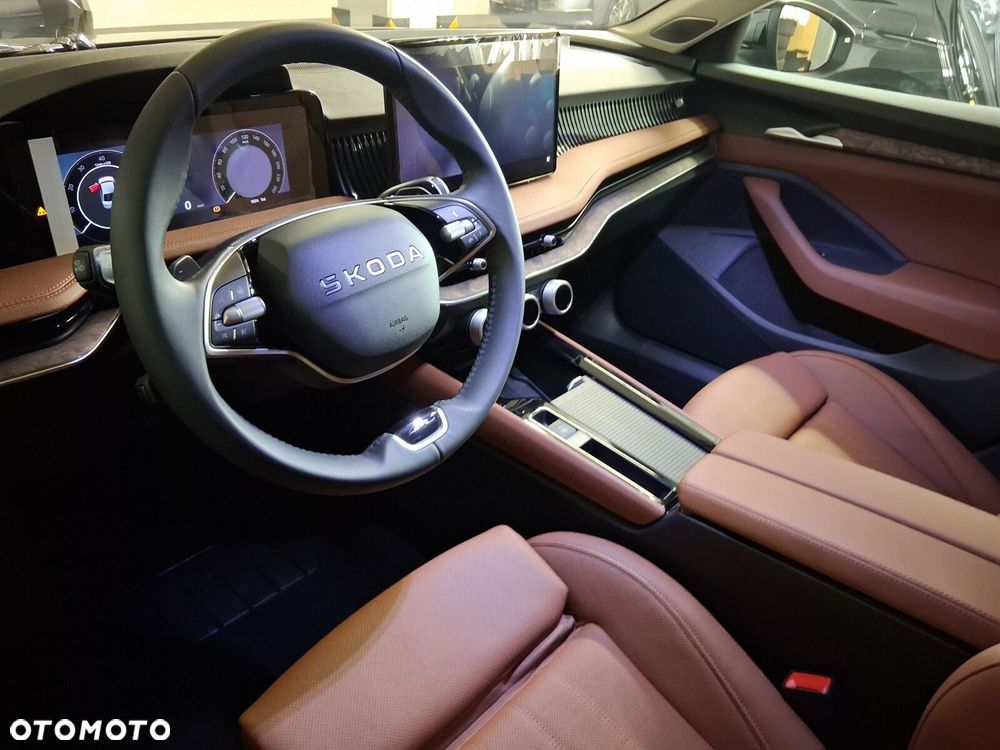 Skoda Superb 2.0 TSI L&K DSG - 5