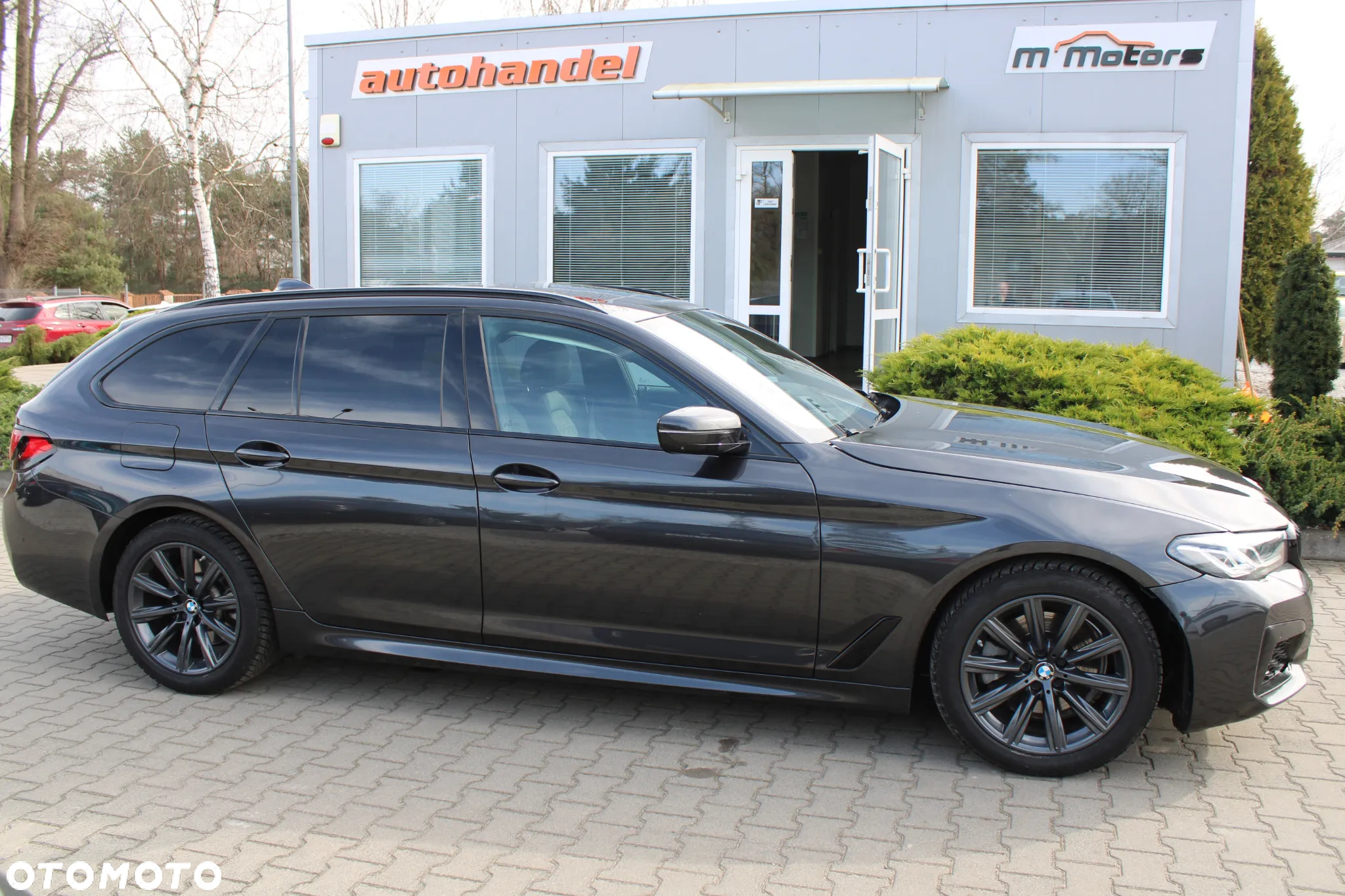 BMW Seria 5 - 12