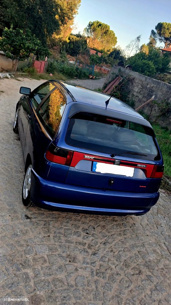 SEAT Ibiza - 5