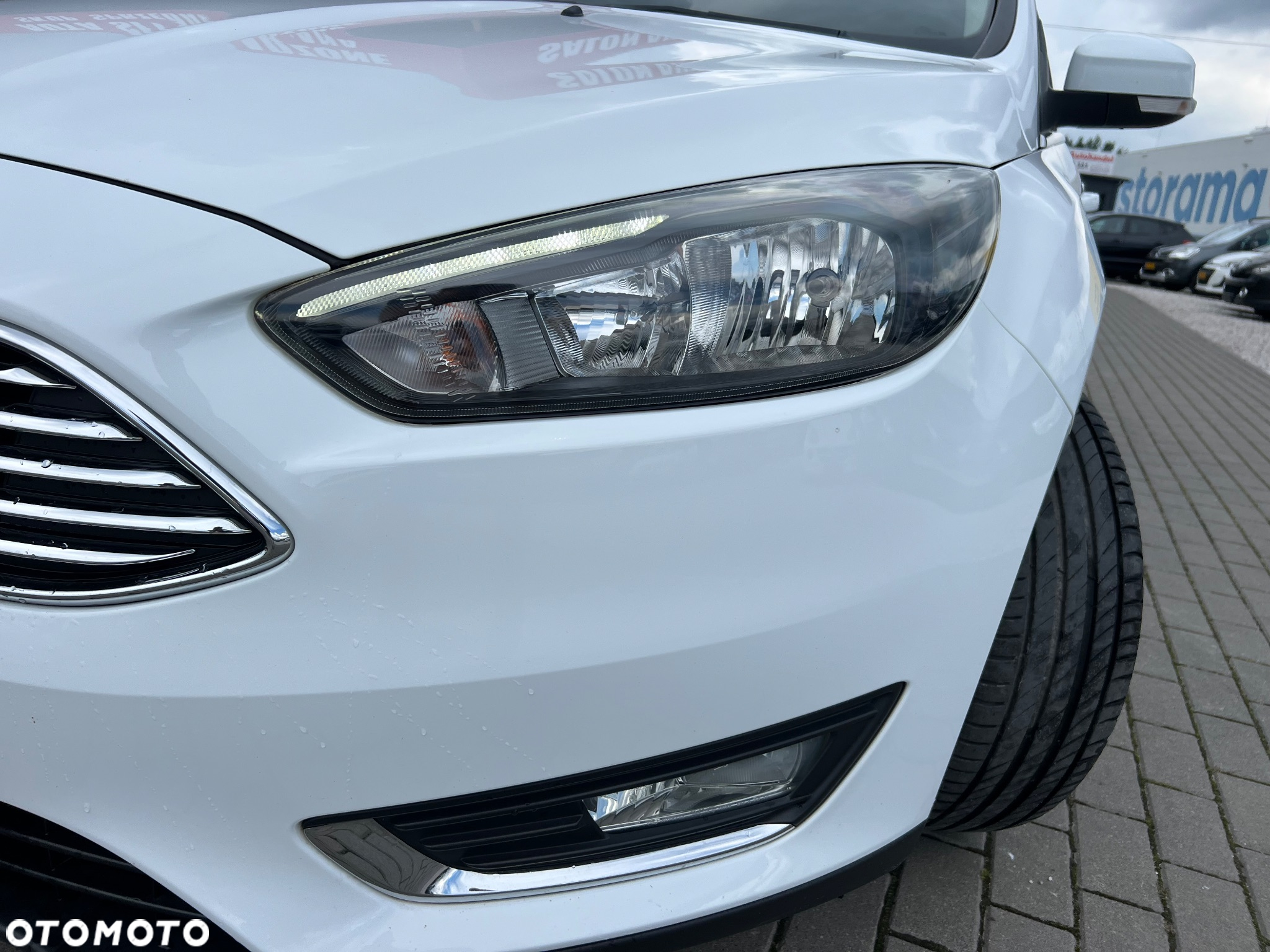 Ford Focus 1.0 EcoBoost Active Business - 4